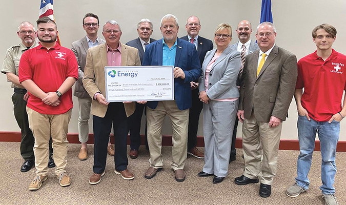 The Virginia Department of Energy last week presented a $300,000 grant to Breaks Interstate Park for construction of a new swimming pool. The funding comes from the Abandoned Mine Land Economic Revitalization program. The new pool is expected to increase park visits, add nearly $100,000 in annual revenue and create five to seven seasonal jobs.  PROVIDED BY VIRGINIA ENERGY